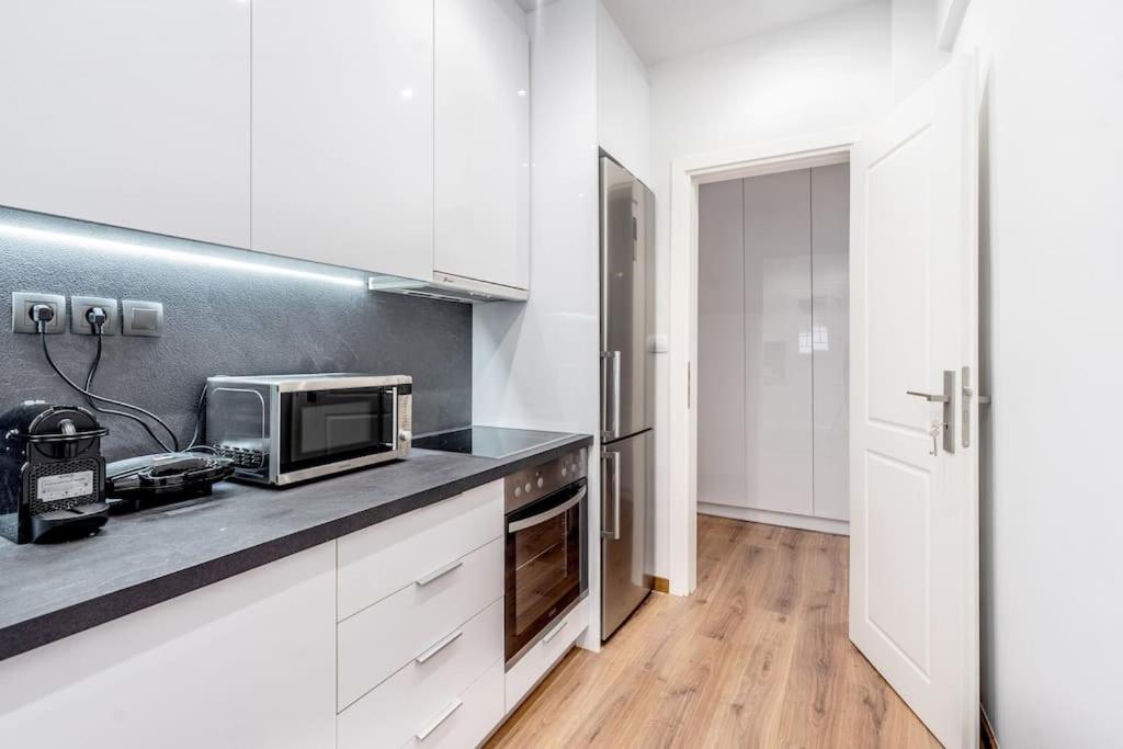 Modernised Athenian Apartment /W 2Br & 2Ba Exterior foto